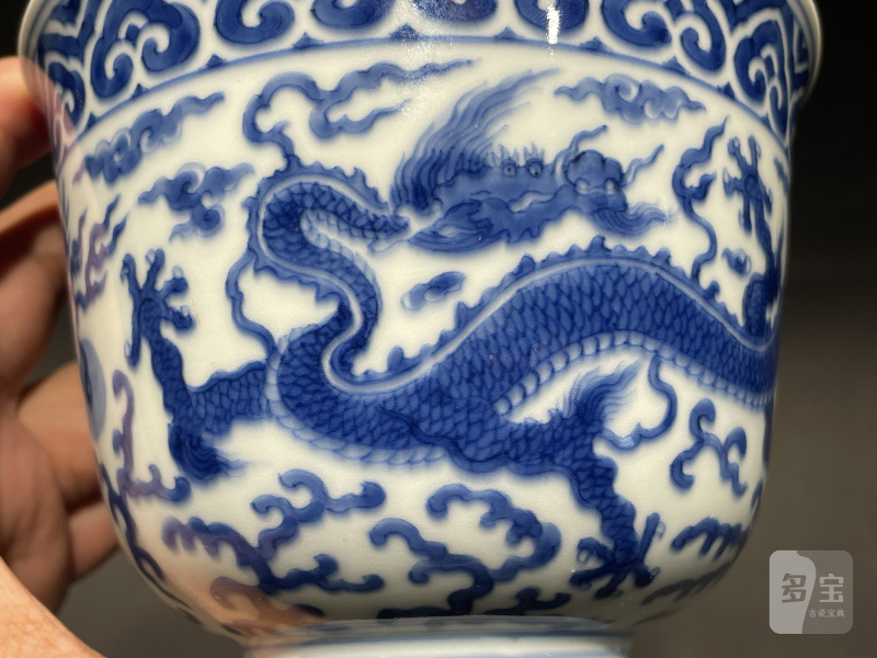 清乾隆 青花云龙纹仰钟碗 - 图6